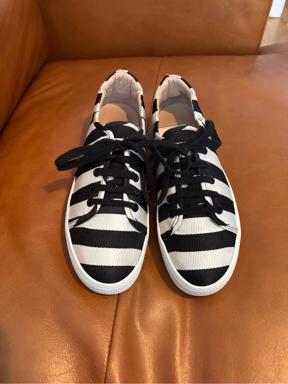 alice & olivia “Ezra” Black and White Striped Lace-Up Sneakers